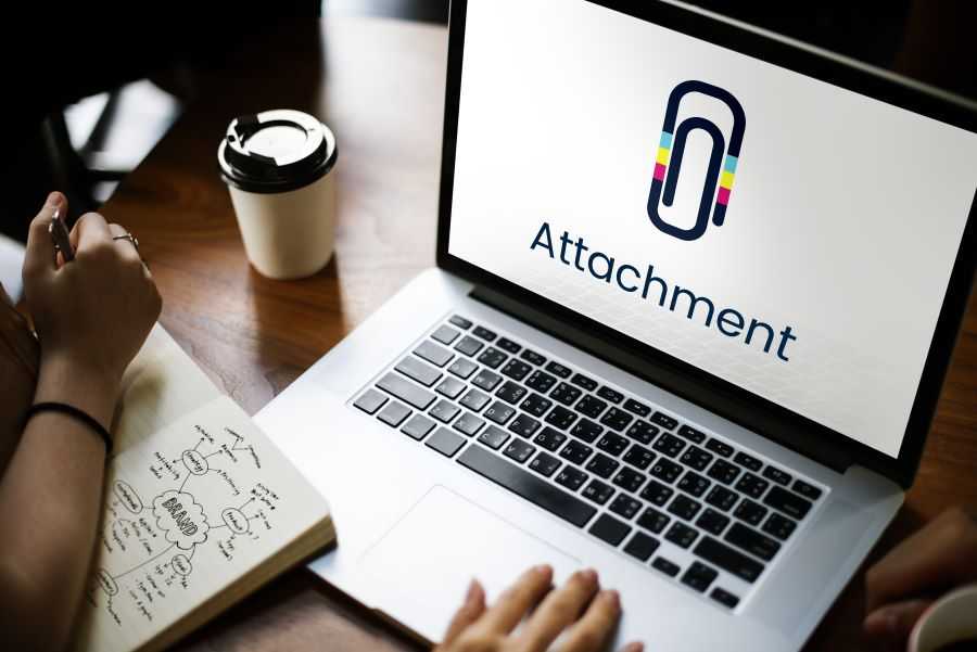 Attachment on screen