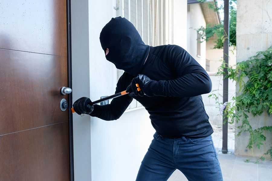 Couple are Robbed of $100,000 in Bitcoin While in Thailand